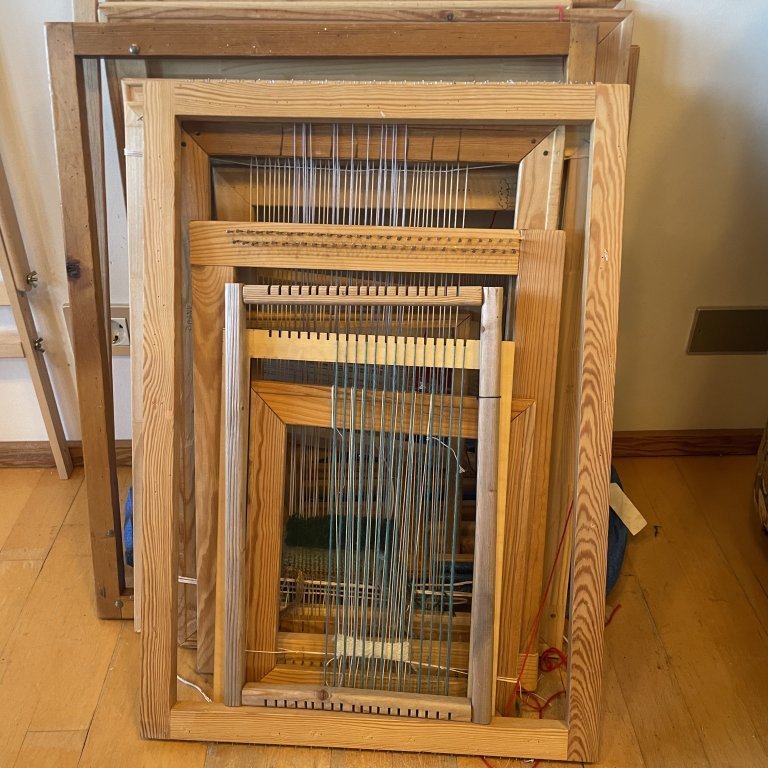 tapestry-looms-small