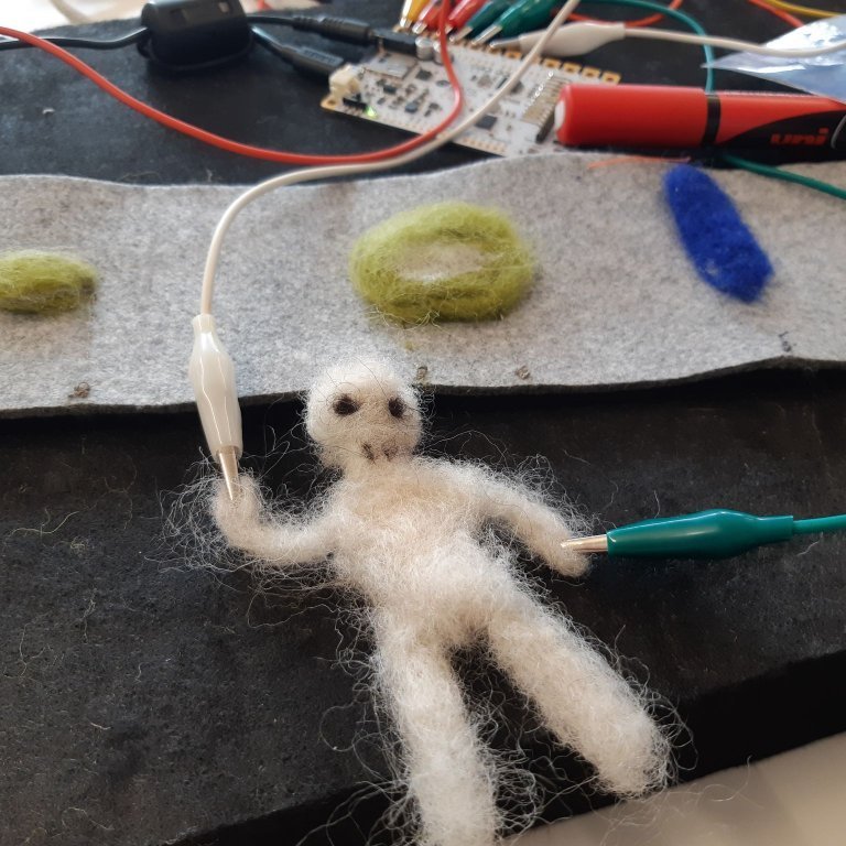 Three hour smart-textiles workshop with Zoe Romano held at the Textile Center, August 2021. Picture: Zoe Romano