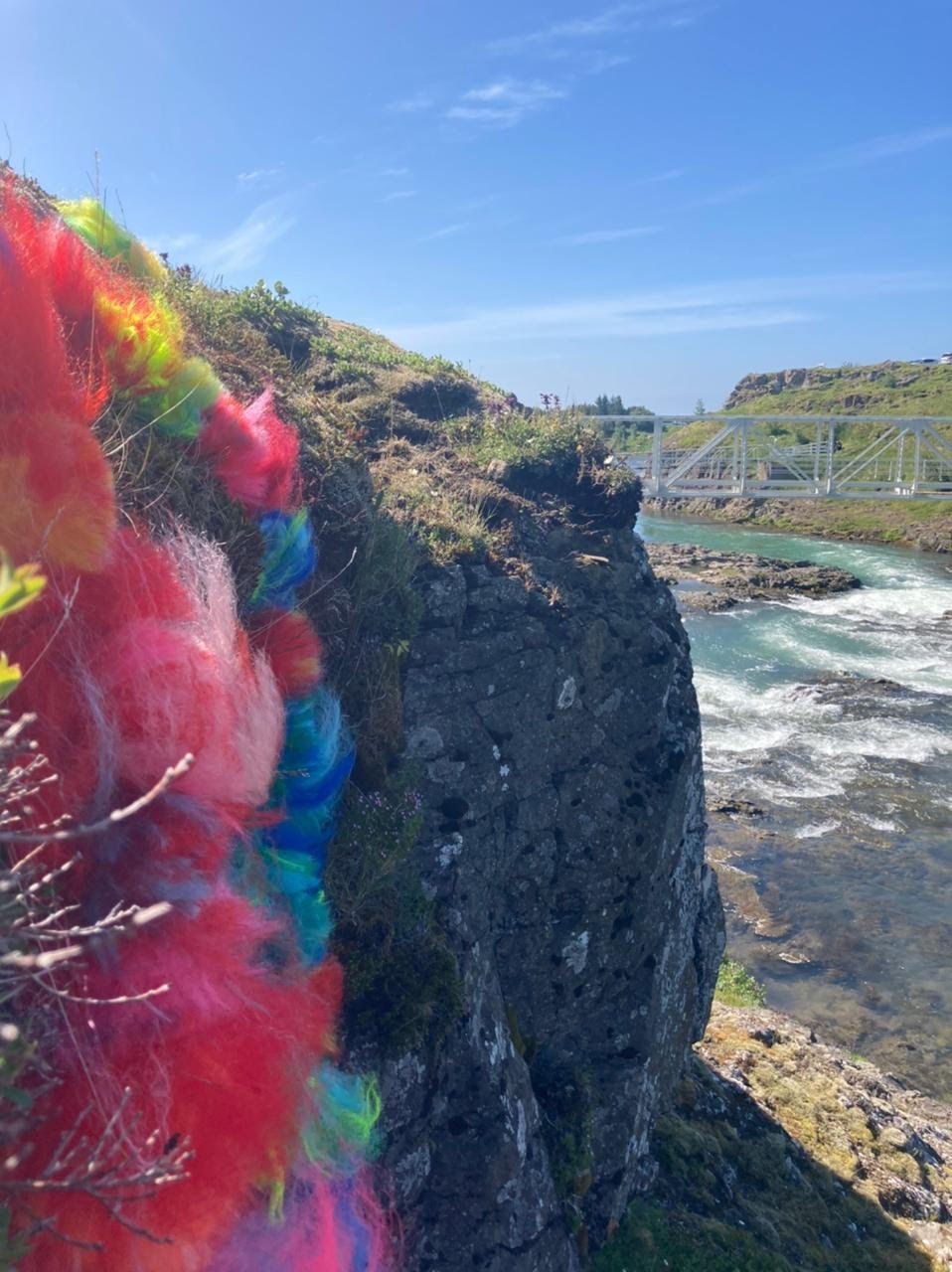 Shoplifter - útilistaverk í Hrútey.