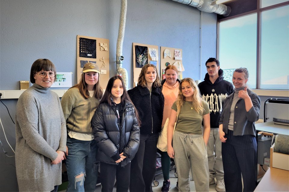 Nemendurnir sex með Ínu kennara og Margréti.