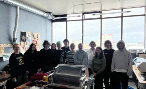 Students with instructors Guðbjörg (far left), Ragnheiður and Katrín Margrét.
