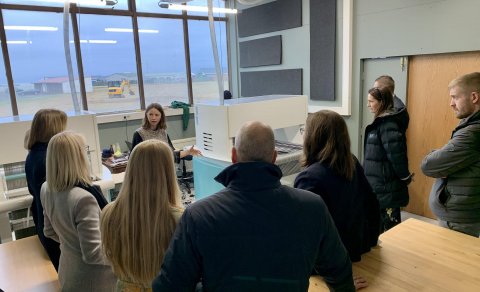 Haustþing SSNV 2021 - þingfulltrúar í heimsókn í TextílLab